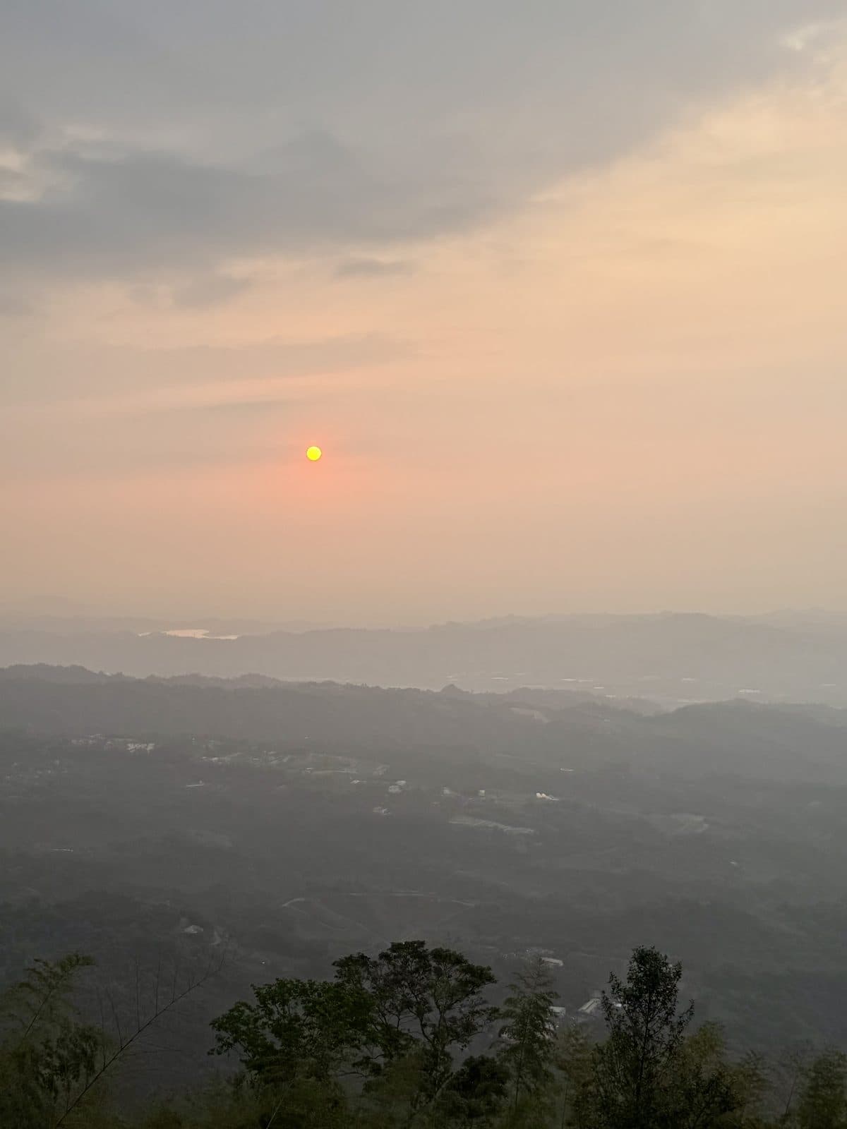 山頂夕陽